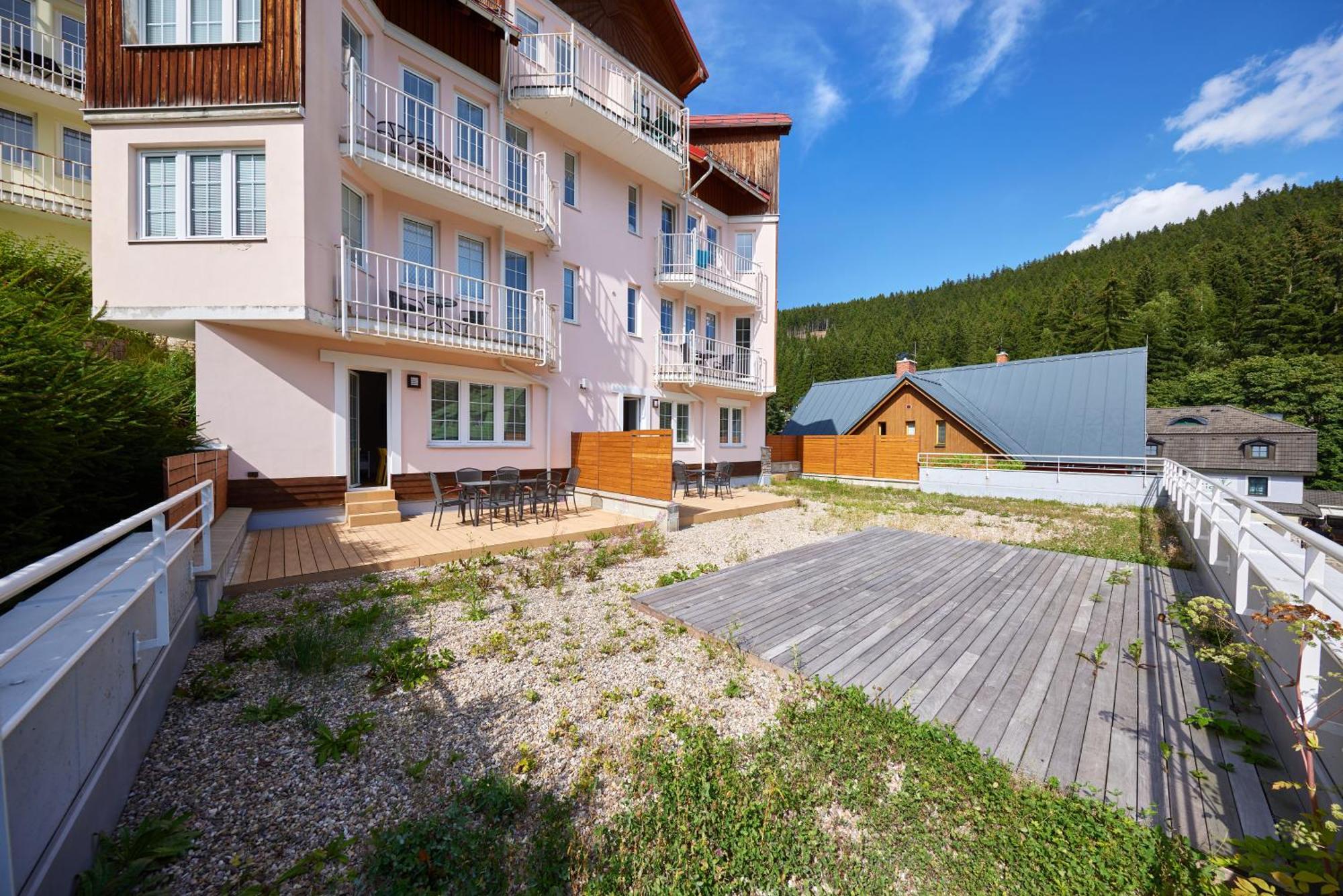Pec 313 Apartment เปตส์ปอตสเนซโค ภายนอก รูปภาพ